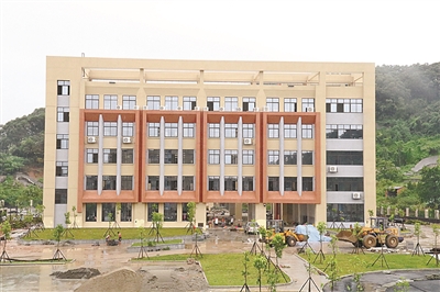 新学年 新校园