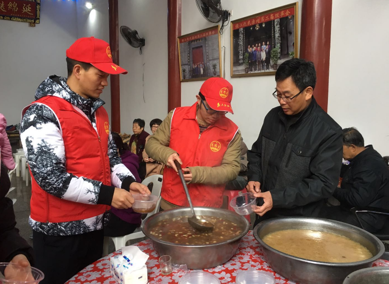 区城市管理局与儒江村开展结对共建活动