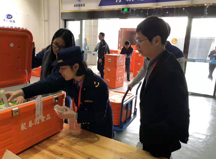 区市场监管局核实经营主体近2万家次