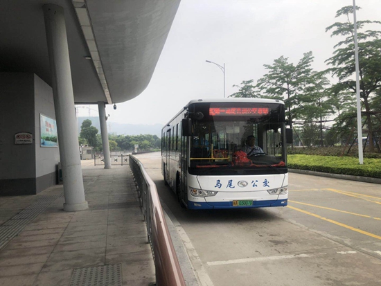 M2路公交正式投入运营