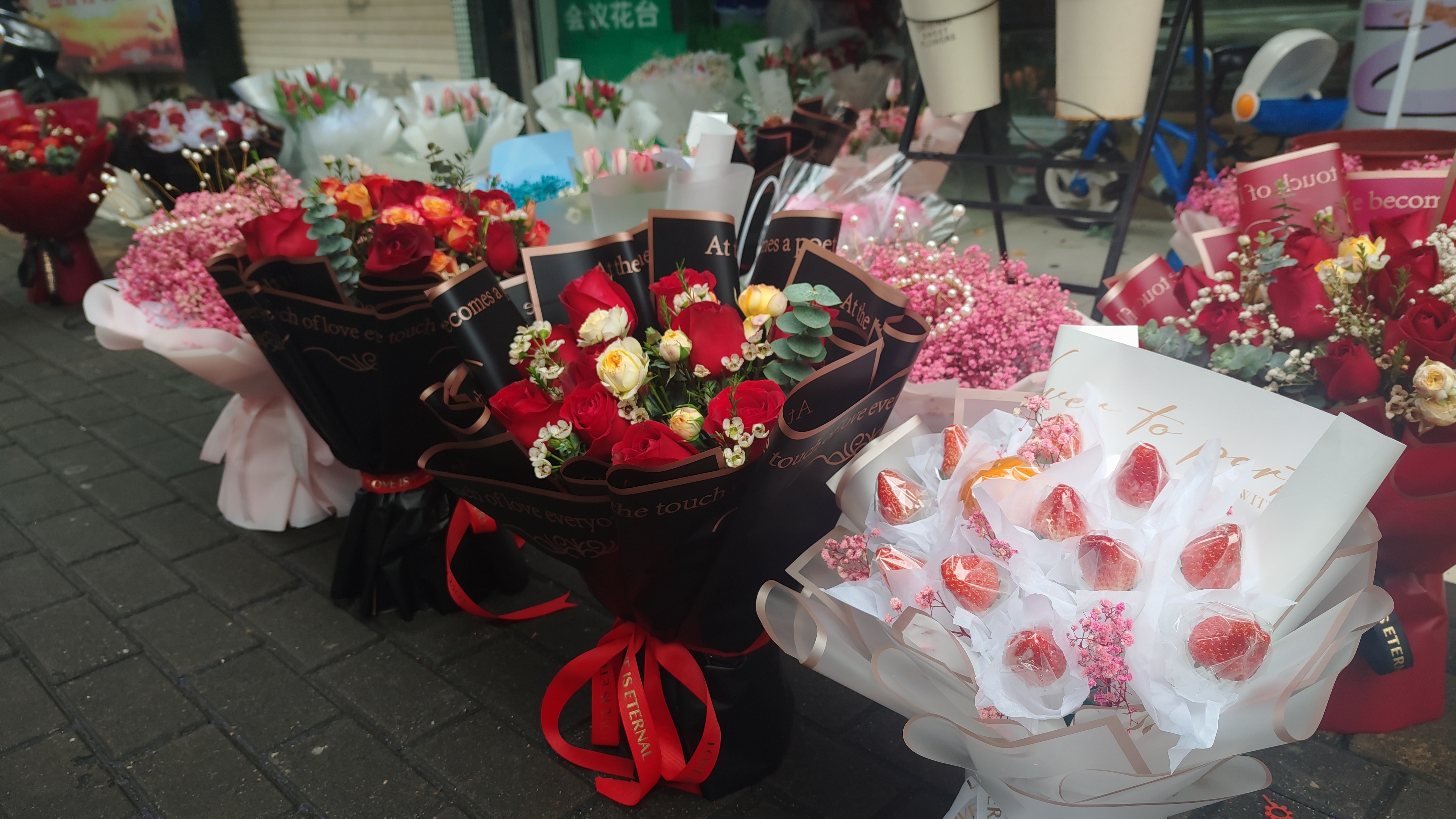 中国情人节来临，什么礼物最走俏？