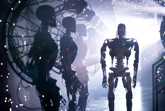 未来是机器人的世界：代替人类执行危险任务