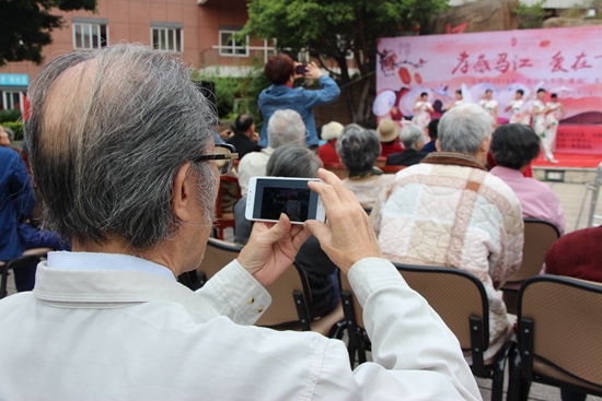 我区举行“孝感马江 爱在重阳”主题活动