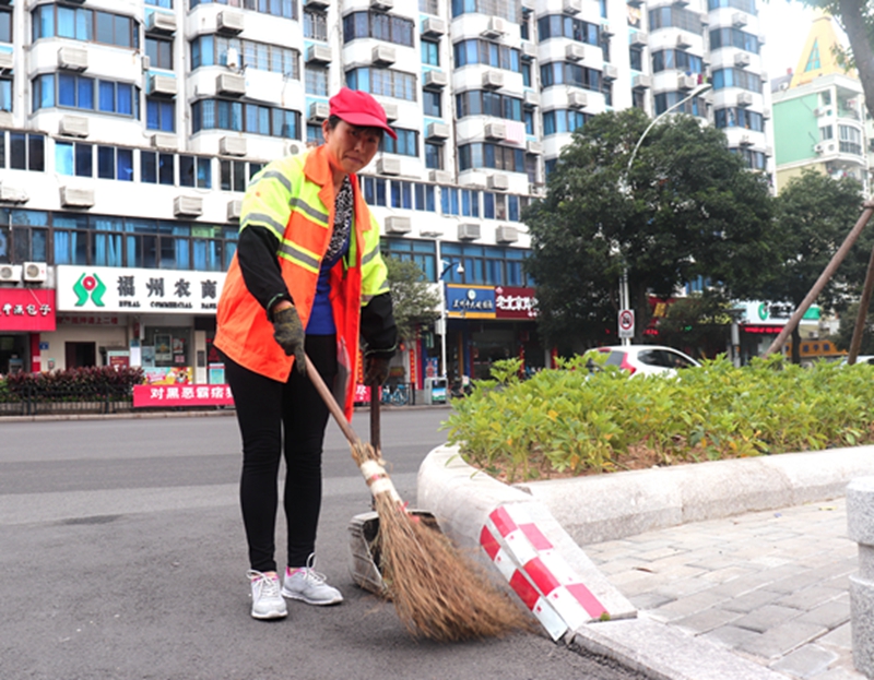 环卫工人节，走进那些“城市美容师”