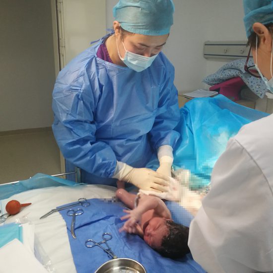 福州市第一医院东院开展首例无痛分娩术