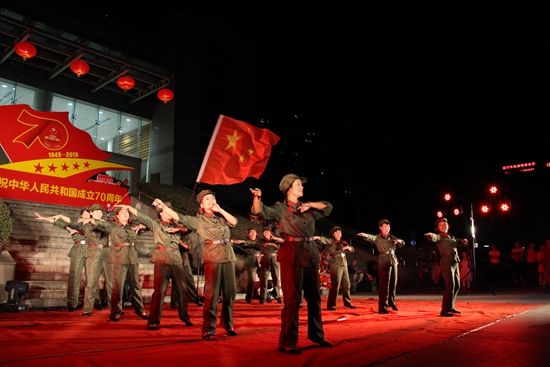 今夜，红歌激昂献礼新中国70华诞