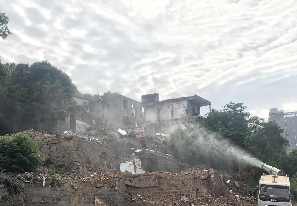 君竹北片棚户区改造项目征收房屋完成拆除工作