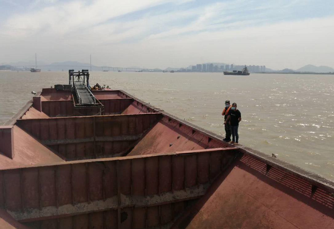 明察秋毫！福州海警局抓获海上“油耗子”