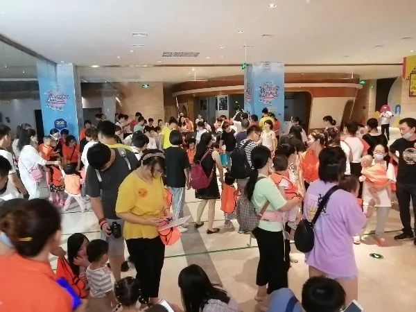 小手拉大手   多部门联合开展早教亲子运动会