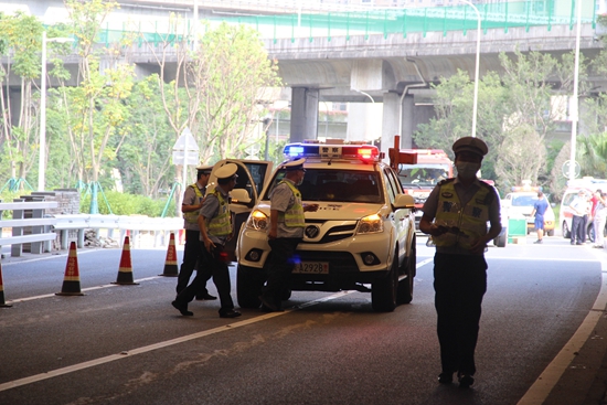 马尾区公安局交警大队开展重特大交通事故应急演练