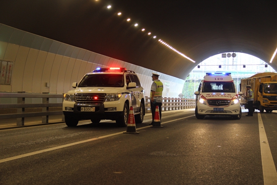 马尾区公安局交警大队开展重特大交通事故应急演练