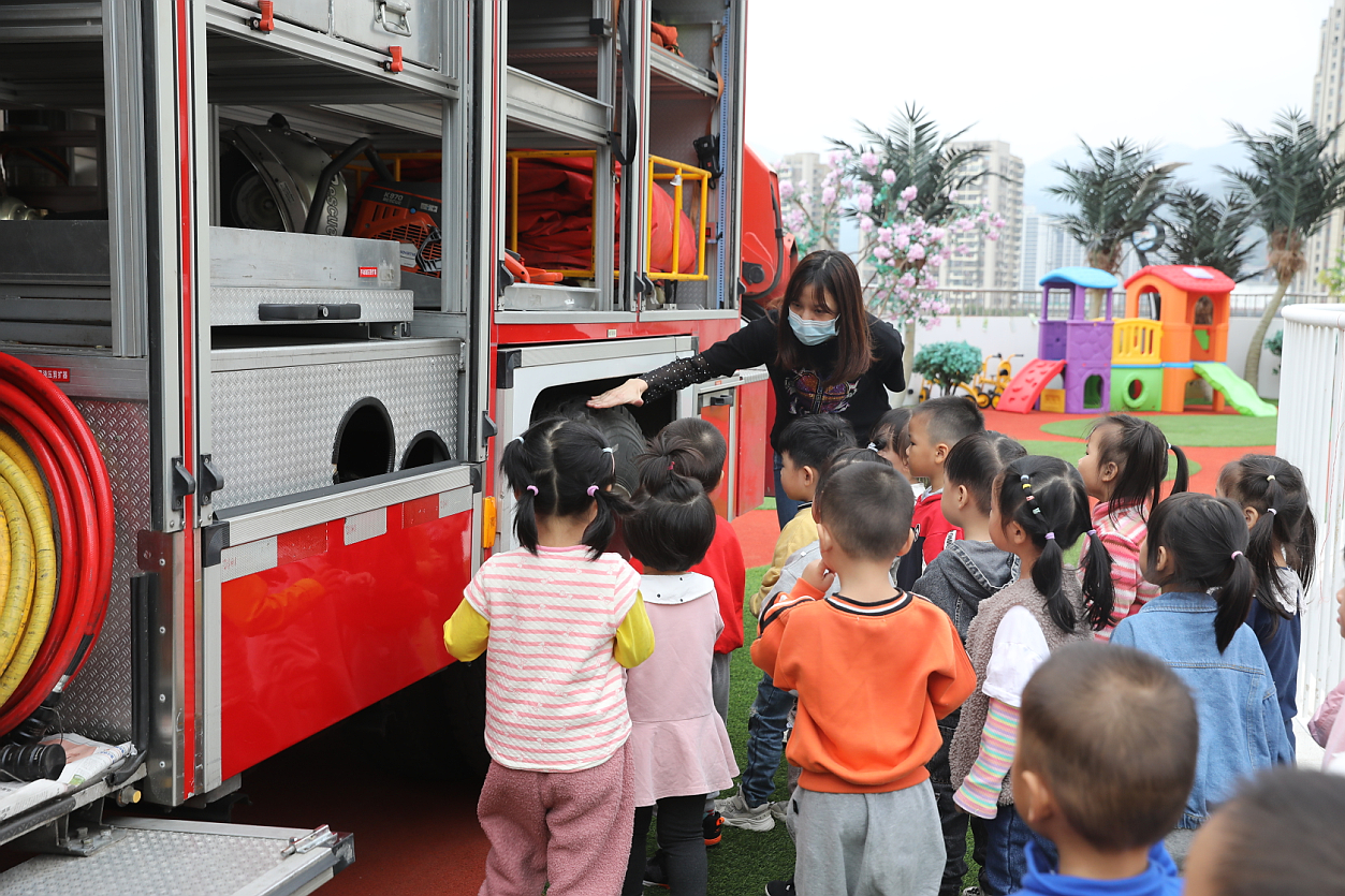 马尾实验幼儿园开展消防安全演练