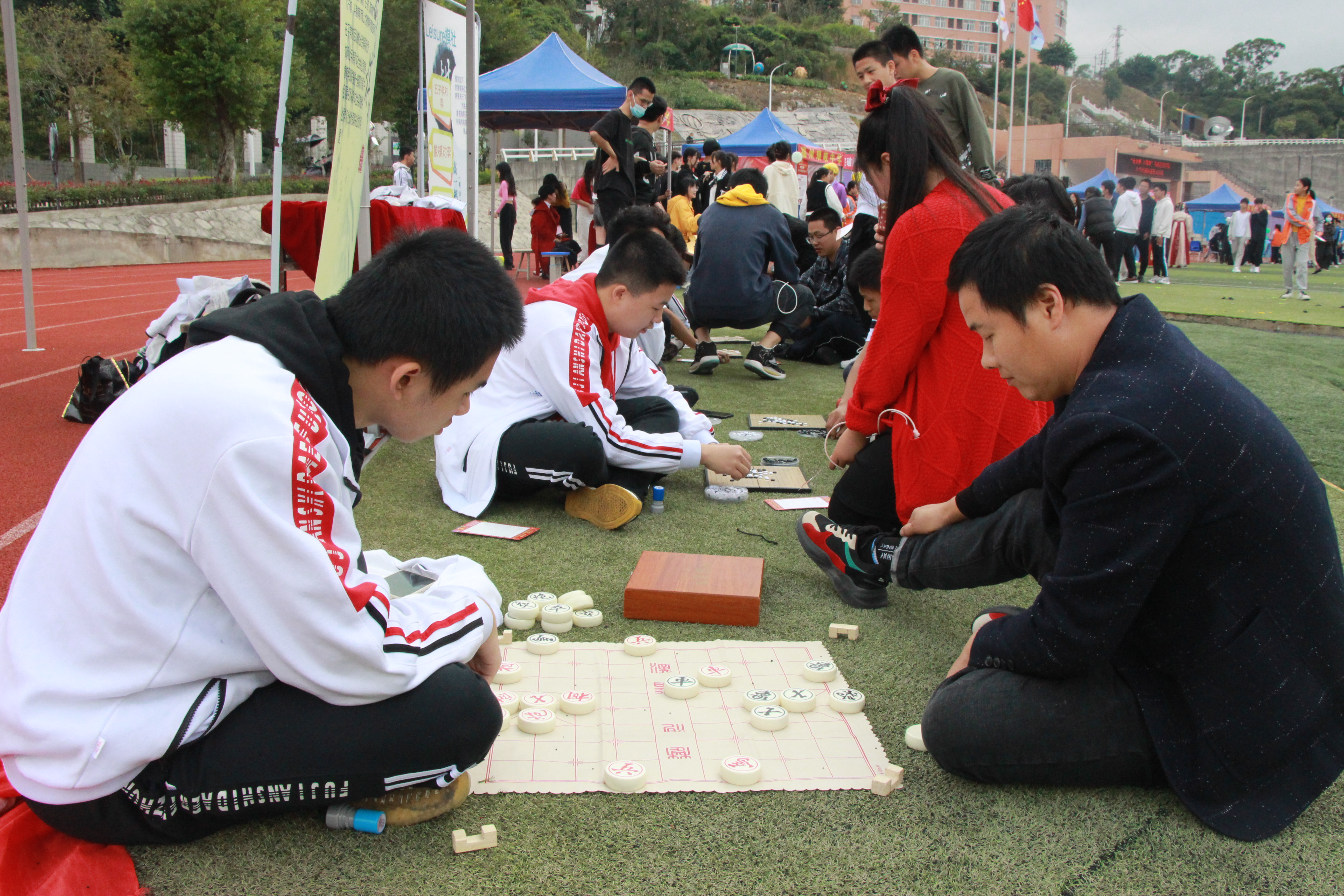 “青春梦 中国梦”马尾区第四届中学共青团社团风采秀成功举办