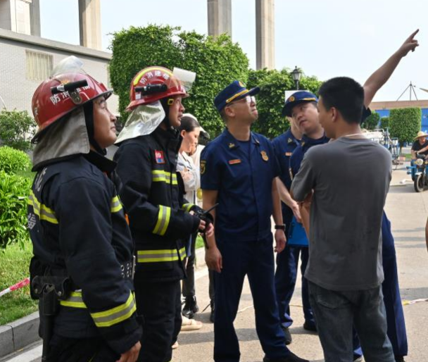 马尾区举办管好“一扇门”配好  “一根绳”试点现场会