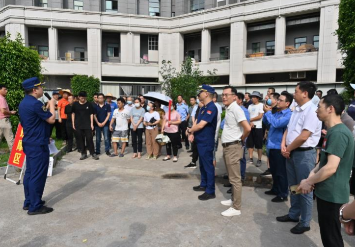 马尾区举办管好“一扇门”配好  “一根绳”试点现场会