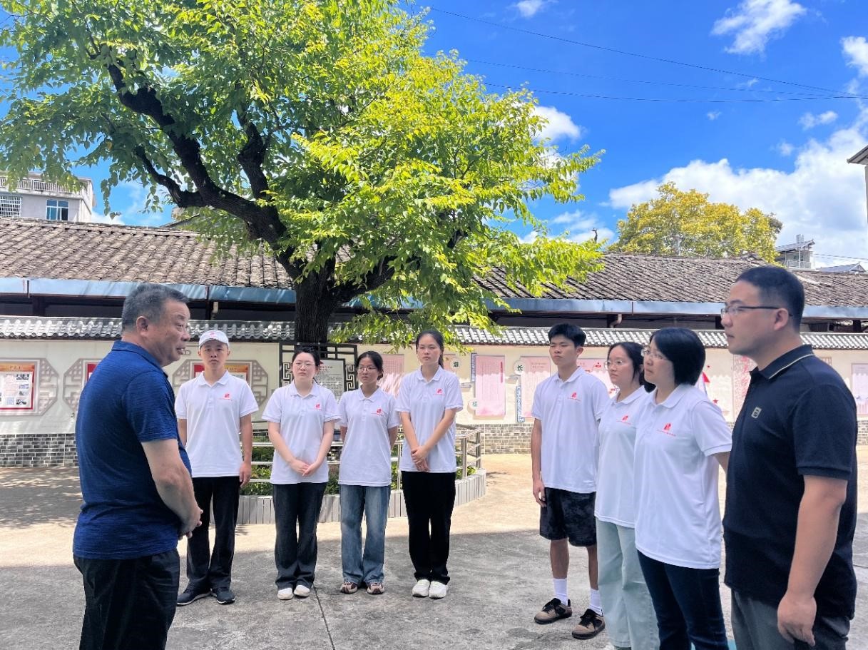 行走的思政课，福建商学院外国语学院开展暑期“三下乡”活动