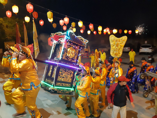 2019年“两马同春闹元宵”摄影赛评选揭晓