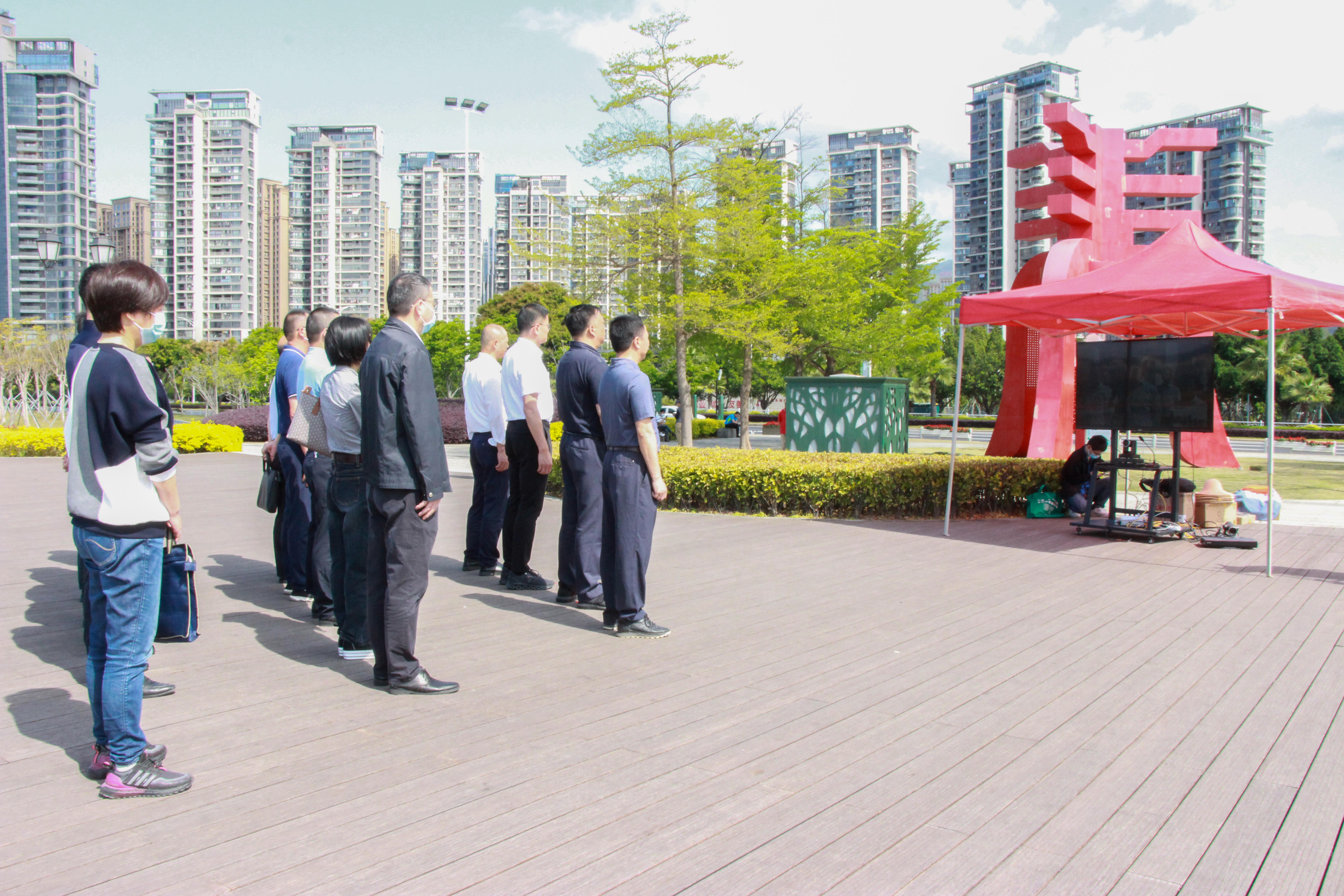 马尾区参加“护河爱水、清洁家园”行动启动仪式