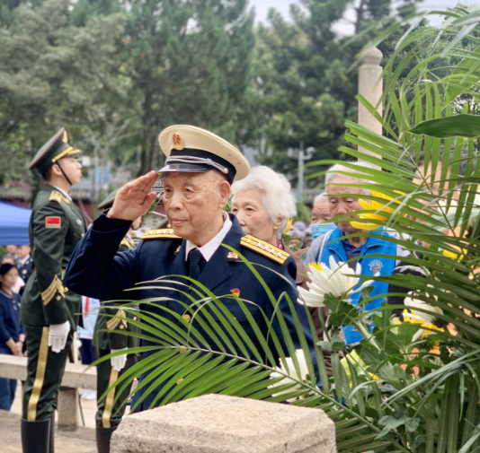 马江海战纪念馆清明祭扫仪式举行